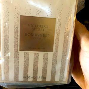 Victoria secret Bombshell